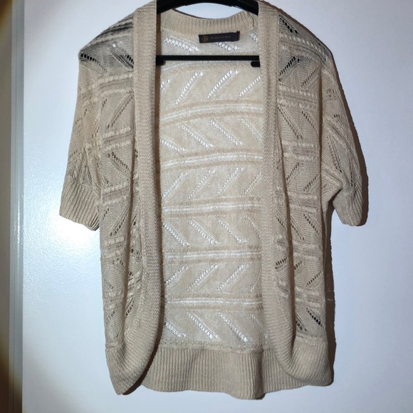 🛍 DONATED Outback Red | Knit Open Cardigan Cream - Picture 1 of 4